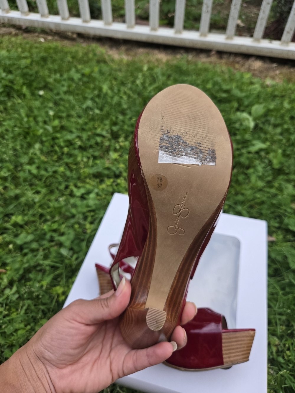 Jessica Simpson Red Patent Leather Heels, Open Toe (Peep Toe) – Size 6 - Picture 7 of 8